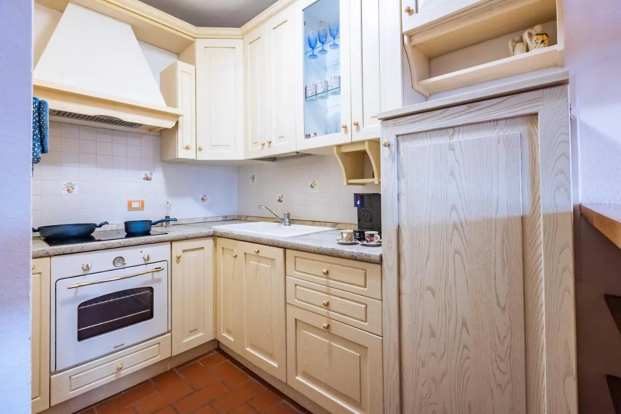 Holiday home Santa Fiora Ospitalita Diffusa - Peschiera Lovely Home